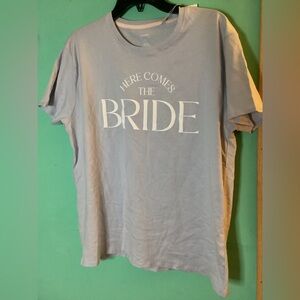 Miss to Mrs Here Comes The Bride Size Large Crewneck T-Shirt NWT